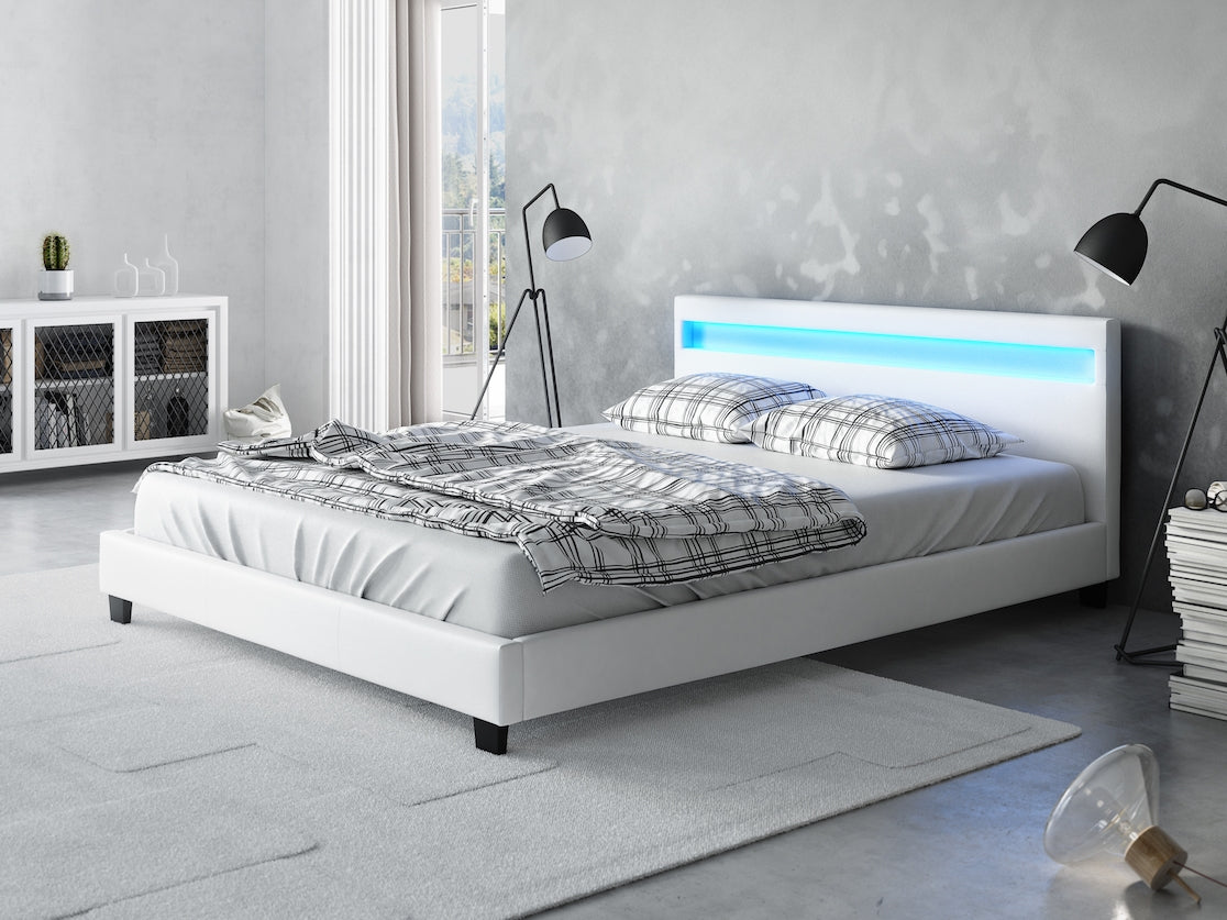 Gestoffeerd tweepersoonsbed 140x200 cm Volwassen bed met uitschuifbed LED verlichting 2 lades USB poorten en lattenbodem Gestoffeerd tweepersoonsbed 140x200 cm Volwassen bed met uitschuifbed LED verlichting 2 lades USB poorten en lattenbodem